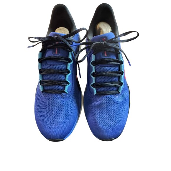 Nike Zoom X Invencible Run 3 Men\'s Size 9.5 Shoes main image 4
